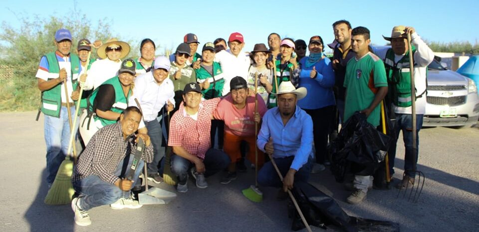 Brigada de limpieza en Fraccionamiento Veredas de San Miguel